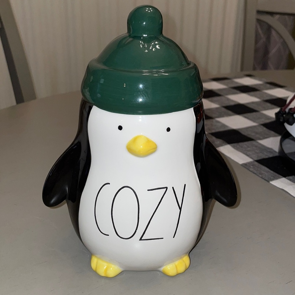 Rae Dunn Cozy Penguin